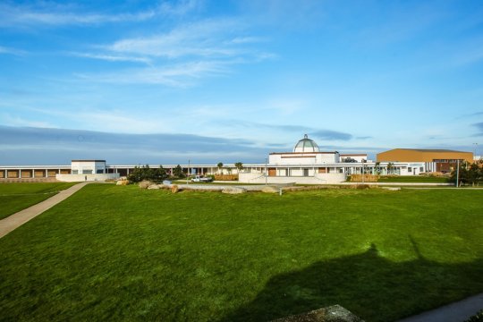 Image of Marine Hall, Fleetwod from a distance